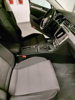 VW Passat Variant 2.0 TDI BMT Business Comfortline DSG (B8) - 14