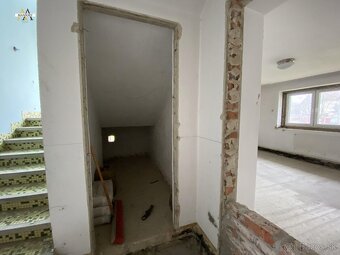 NA PREDAJ, Dvojposchodový rodinný dom  v obci Egyházasgerge, - 14