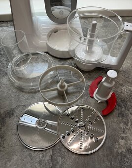 Bosch MUM 54240 Kuchynský robot plus príslušenstvo - 14