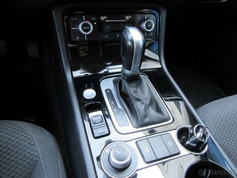 Volkswagen Touareg - 14