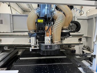 CNC vŕtací/frézovací drevoobrábací stroj - 14