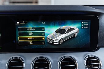 Mercedes-Benz E trieda Sedan 220 d A/T - 14