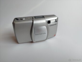 OLYMPUS SUPERZOOM 80S - 14