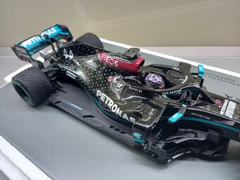 F1 MERCEDES W11 HAMILTON VÍTĚZ GP TURECKA 2020 SPARK 1:18 - 14