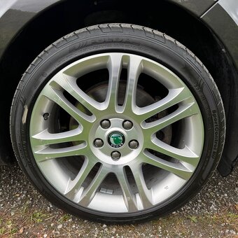 Škoda Superb 2.0 TDi DSG - 14