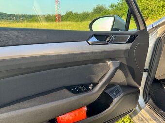 Volkswagen Passat B8 2.0 TDI BMT - 14