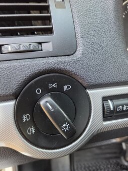 Octavia Elegance 1.9 TDI 77KW - 14