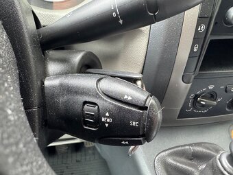 Fiat Scudo 2.0 JTD 94kW 9miest klíma,ťažné,tempomat - 14