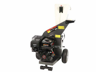 Predám drvič konárov - 14