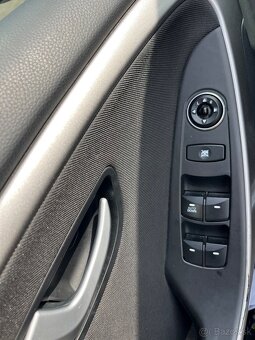 Hyundai i30 - 14