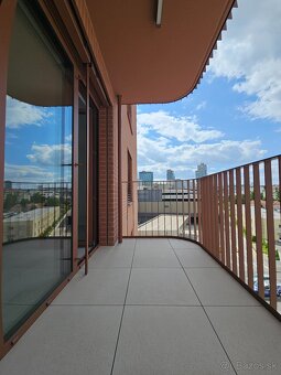 NA PRENÁJOM 3 IZBOVÝ BYT S PARKOVANÍM BRATISLAVA - 14