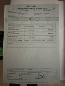 SEAT Ibiza čierna metalíza - 14