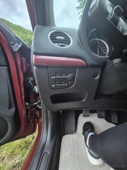 Predám Alfa Romeo 159 - 14