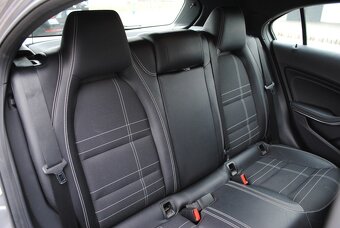 Mercedes-Benz A trieda 180 CDI BlueEFFICIENCY Style A/T - 14