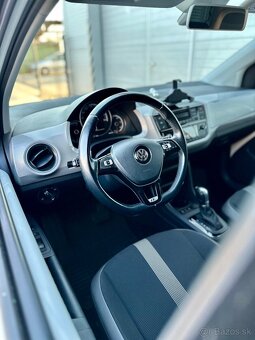 Volkswagen e-UP 60 kW 2017 - 14