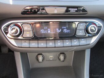 Hyundai i30 CW 1.6 CRDi Family - Možný odpočet DPH - 14