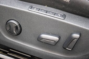 Škoda Octavia Combi 2.0 TDI SCR Style DSG. - 14