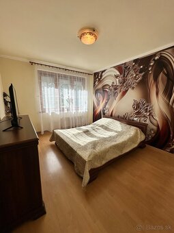 Rodinny dom s pozemkou v Okoci - 14