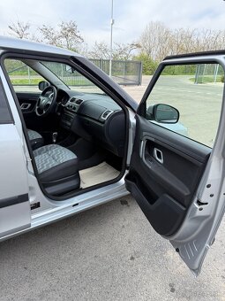 Škoda Fabia - 14