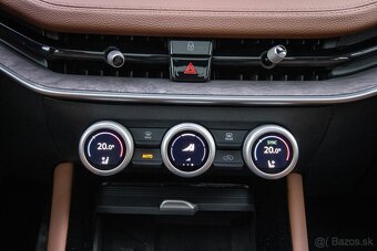 Škoda Superb Combi 2.0 TDI L&K DSG 05/2024 - 14