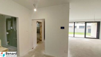 MODERNÝ 5 IZB.RODINNÝ DOM, CENTRUM POPRADU, s POZEMKOM 546 m - 14