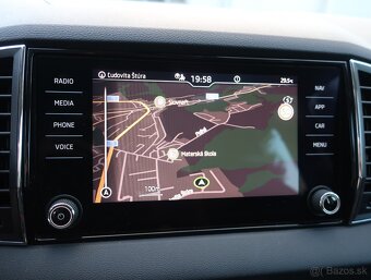 Škoda Karoq r.12/2021 1.5TSi 150k DSG, full LED, odpočet DPH - 14