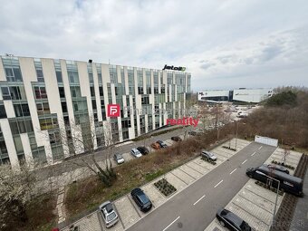 Ponúkame Vám na prenájom nový kompletne zariadený 2,5 izbový - 14