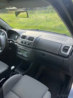 Škoda Fabia 2 Hatchback 1.4 MPi - 14