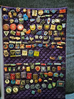 Sbierka odznakú a vyznamenání cca 2100ks - 14