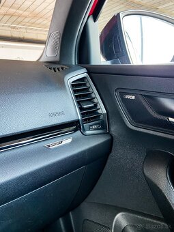Škoda Karoq 1.5 TSI ACT Sportline DSG - 14