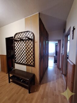 Predaj 3 izbový byt Levice - 14