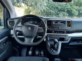 Peugeot Traveller 2.0 BlueHDi Active Long - 14