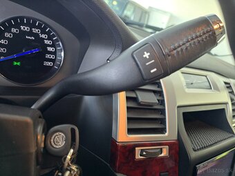 Cadillac Escalade 6,2 benzín LPG AUTOMAT, 7. MIEST - 14
