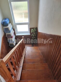 Dvojgeneračný RD v Ludaniciach, tichá ulica - 14