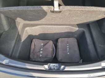 TESLA MODEL 3 Standart Range plus - 14