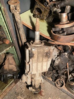 Nahradne diely na veterany - 14