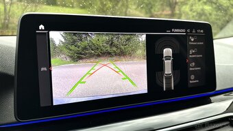 BMW 520d xDrive A/T FACELIFT, KAMERA, NAVI, FULL LED, ŤAŽNÉ - 14