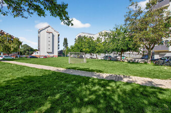 Na Predaj  svetlá zariadená garsónka Podunajských Biskupicia - 14