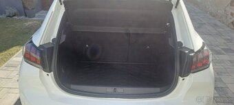 Peugeot 208 Pure Tech - 14