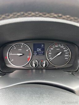 Predám Renault Lagunu - 14