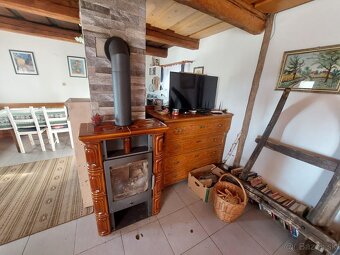 Rodinný dom s rozľahlým pozemkom na predaj – Detvianska Huta - 14