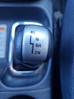 Predám Suzuki Grand Vitara 2.0 TD 3-dverová bez korozie,Tažn - 14