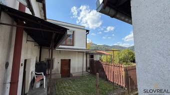 SLOVREAL - Predaj rodinný dom kúsok od mesta Žarnovica v obc - 14