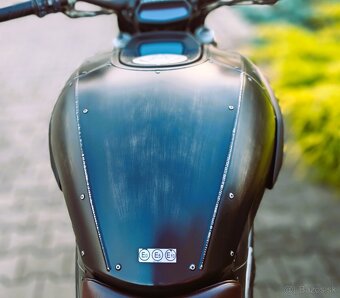 DUCATI DIAVEL DIESEL EDITION 666-ZBERATELSKY KUSOK - 14
