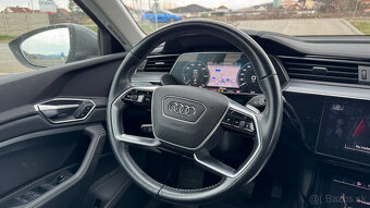Audi E-tron 55 quattro Advanced - 14