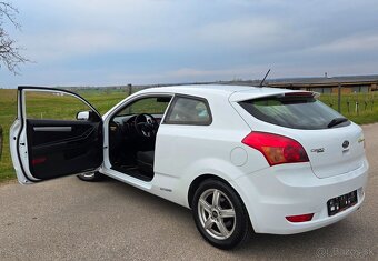 Kia Pro Ceed 1.6 CRDi 66KW/90PS R.V.08/2011 - 14