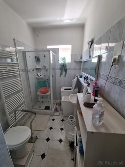 5i. rodinný dom s hosp. budovou CENTRUM Dunajská Lužná - 14