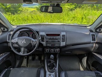 Mitsubishi Outlander 2.2 DI-D 130kW Intense+, 4x4, 7-miestne - 14