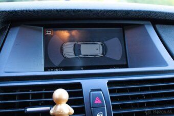 BMW X5 xDrive30d - 14