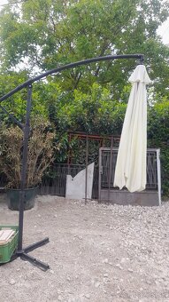 Nerezový gril 30eur, Weber gril 30eur, slnečník 60eur - 14